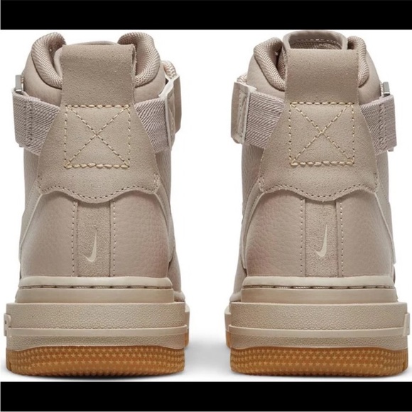Brand new Size 7.5 Nike Air Force 1 boots - Picture 7 of 9